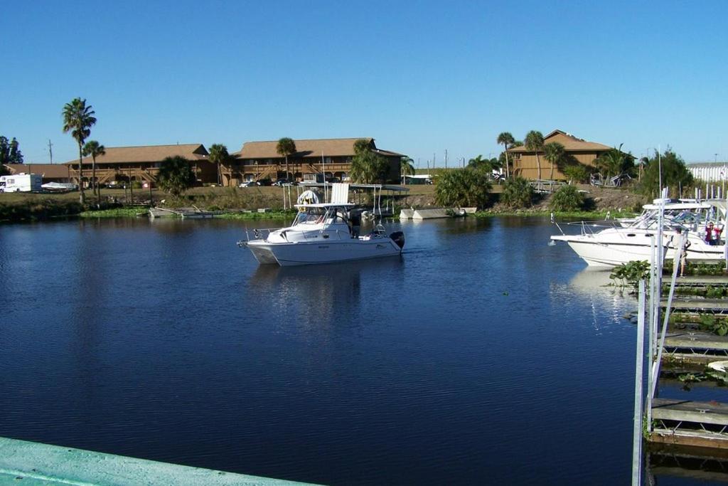 Roland Martin Marina/Resort Clewiston Exterior foto